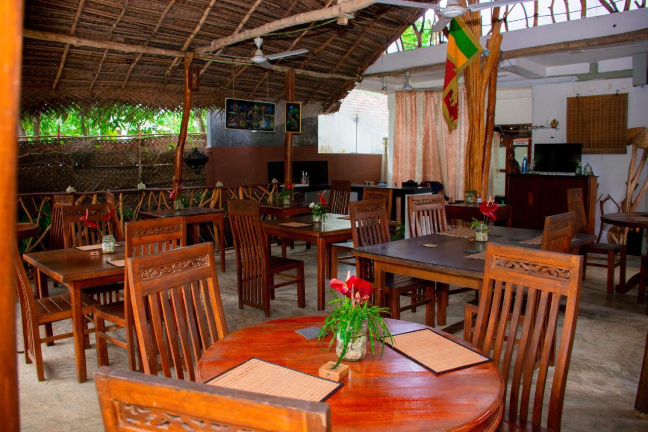 Turtle Paradise Тангалла Экстерьер фото